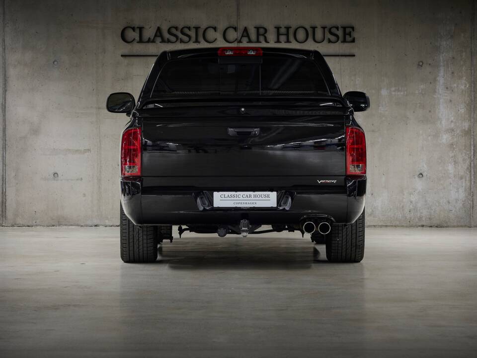 Immagine 7/100 di Dodge Ram SRT 10 (2006)
