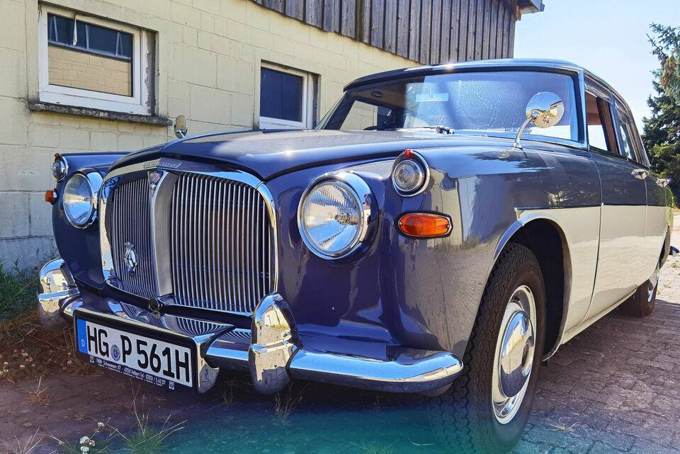 Image 6/8 of Rover 3 Litre Mk IA (1961)