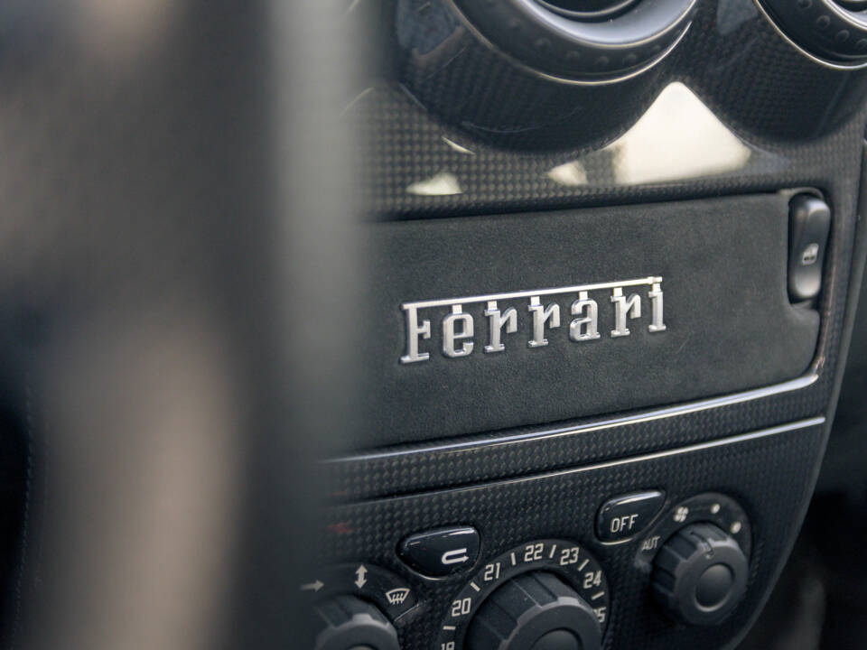 Bild 36/57 von Ferrari F 430 Scuderia (2009)