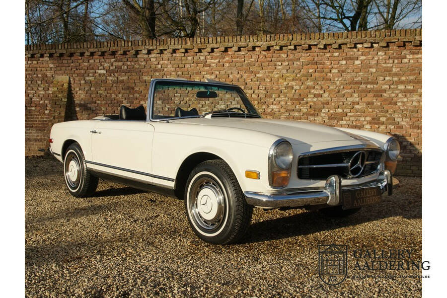 Image 17/50 of Mercedes-Benz 280 SL (1970)