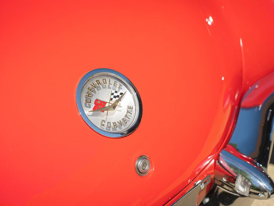 Image 19/51 of Chevrolet Corvette (1960)