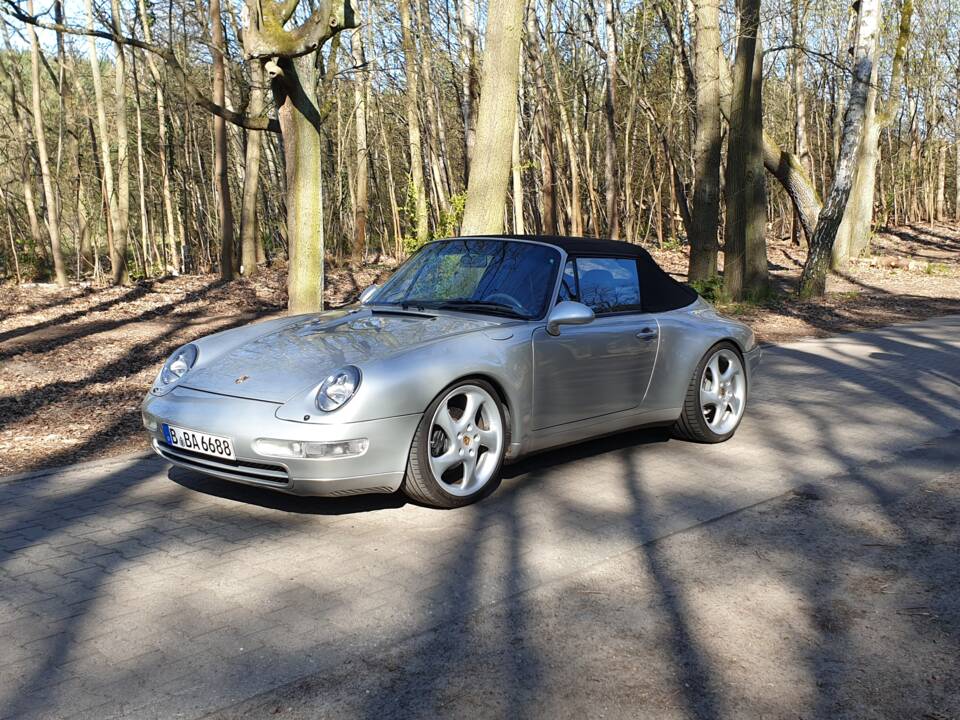 Image 9/116 of Porsche 911 Carrera (1997)