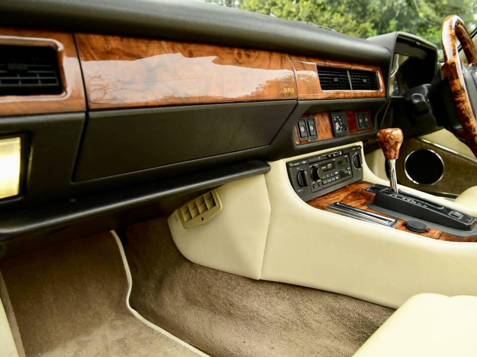 Afbeelding 39/50 van Jaguar XJS 5.3 V12 (1995)