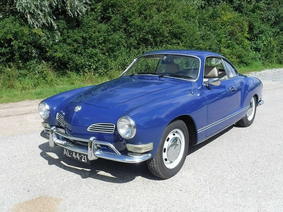 Bild 2/50 von Volkswagen Karmann Ghia 1500 (1970)