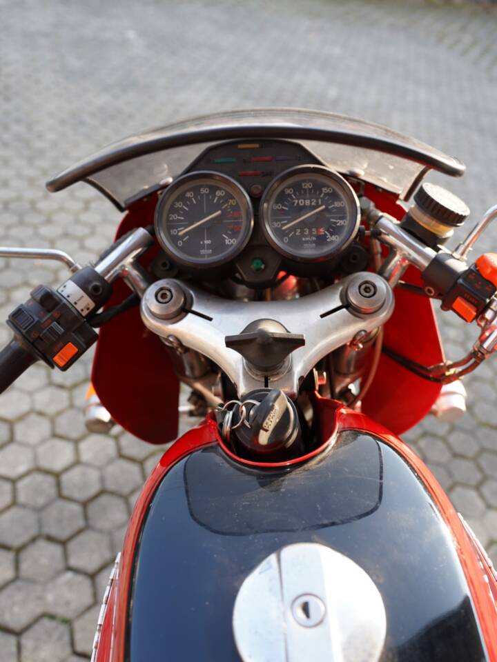 Bild 10/16 von Moto Guzzi 850 LeMans (1978)