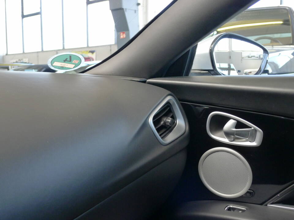 Image 37/37 of Aston Martin DB 11 V12 (2020)