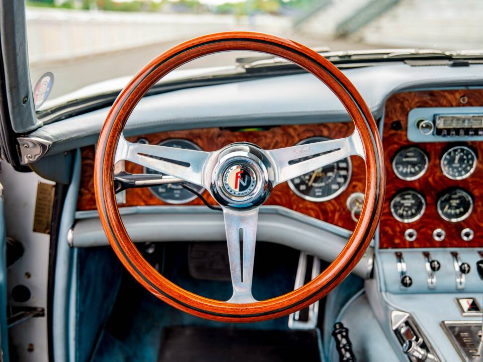 Immagine 18/26 di Facel Vega Facel II (1962)