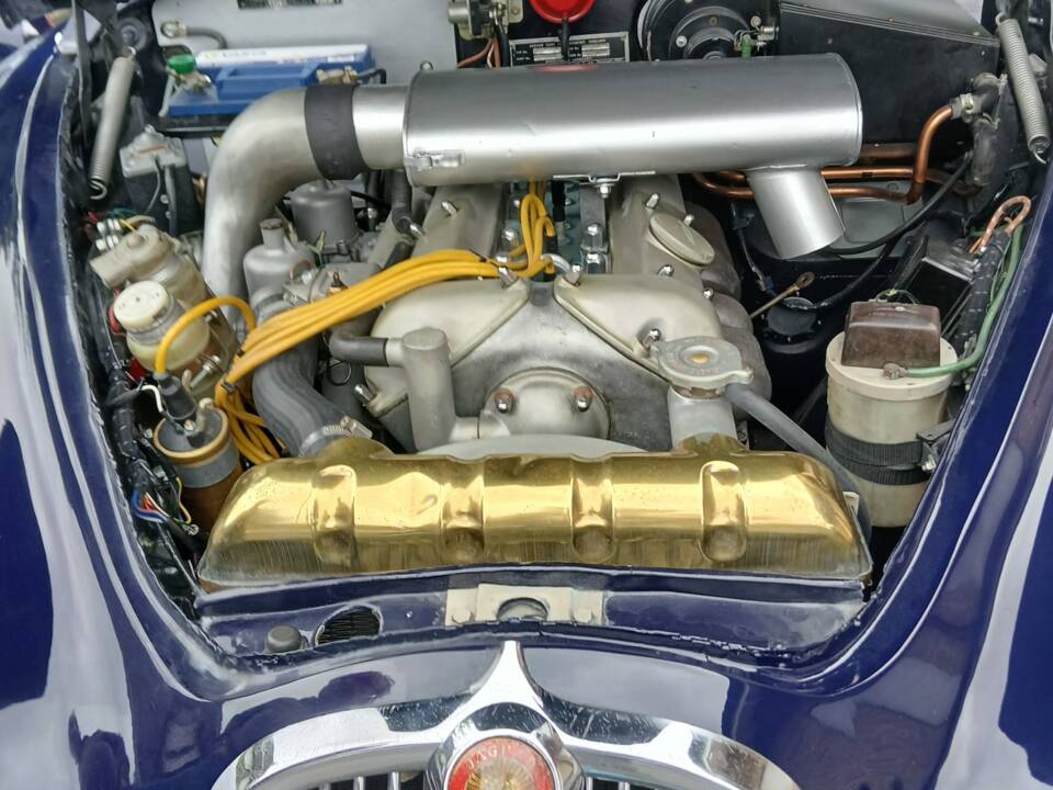 Immagine 5/6 di Jaguar S-Type 3.4 (1967)