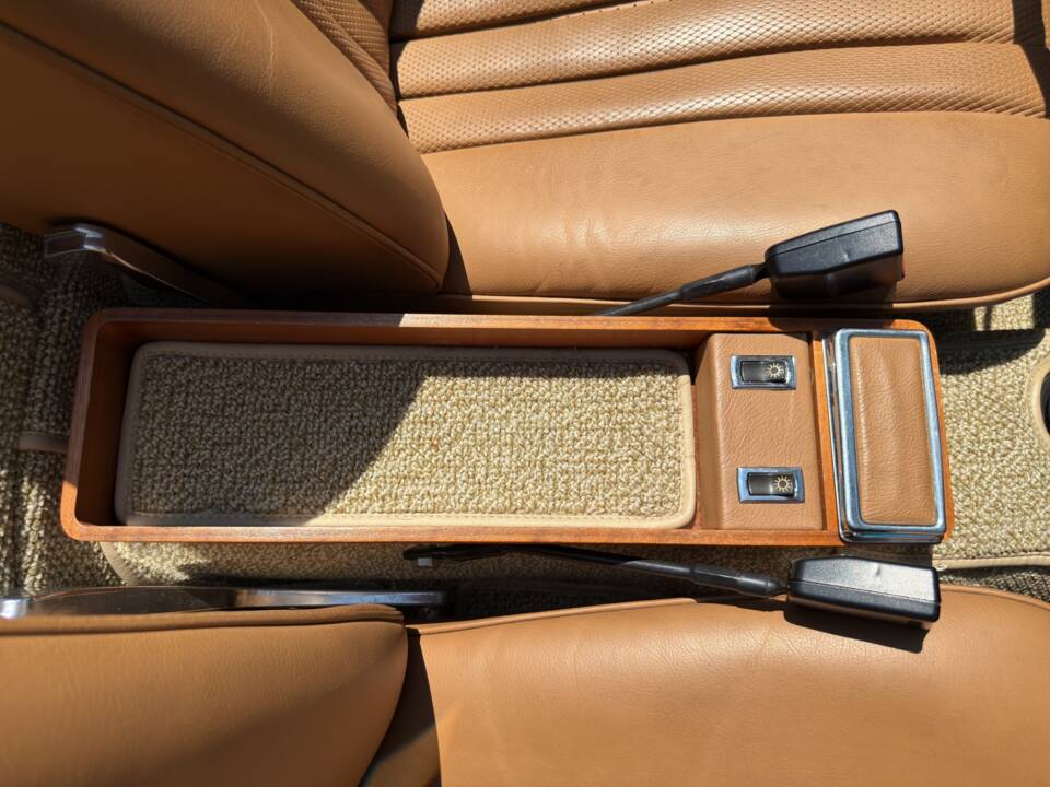 Imagen 18/31 de Mercedes-Benz 280 SL (1970)