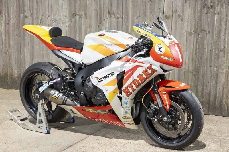 Bild 4/31 von Honda CBR 1000 RR Fireblade (2008)