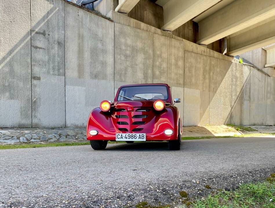 Image 18/91 of Renault R 4 F6 (1988)