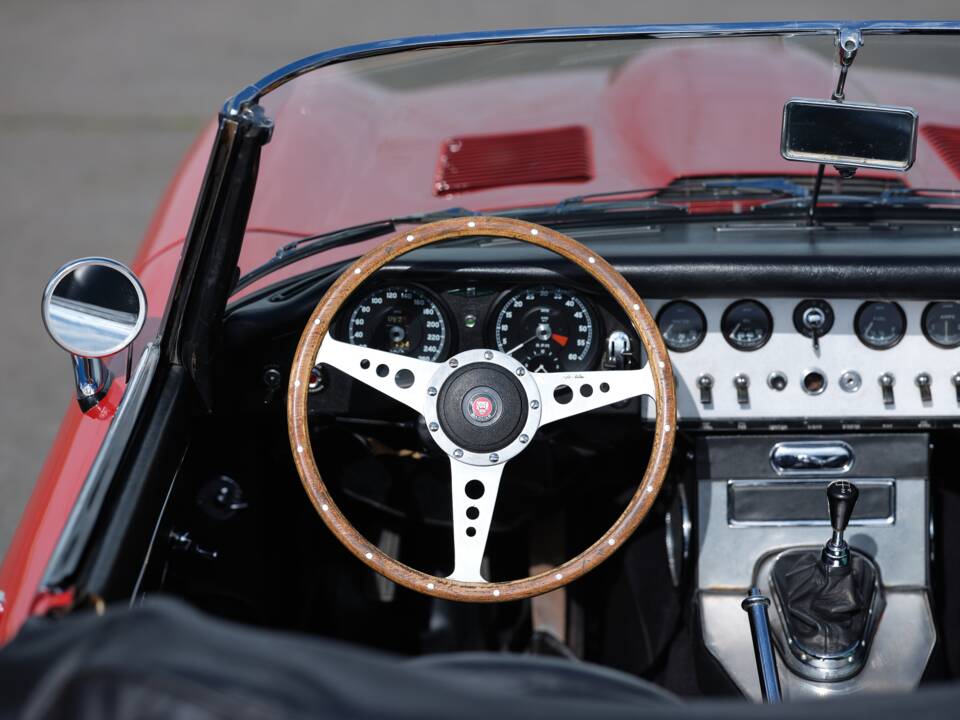 Afbeelding 31/88 van Jaguar E-Type 3.8 (1962)
