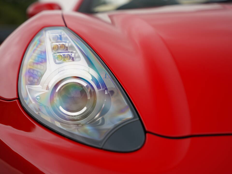 Image 39/50 of Ferrari California (2010)