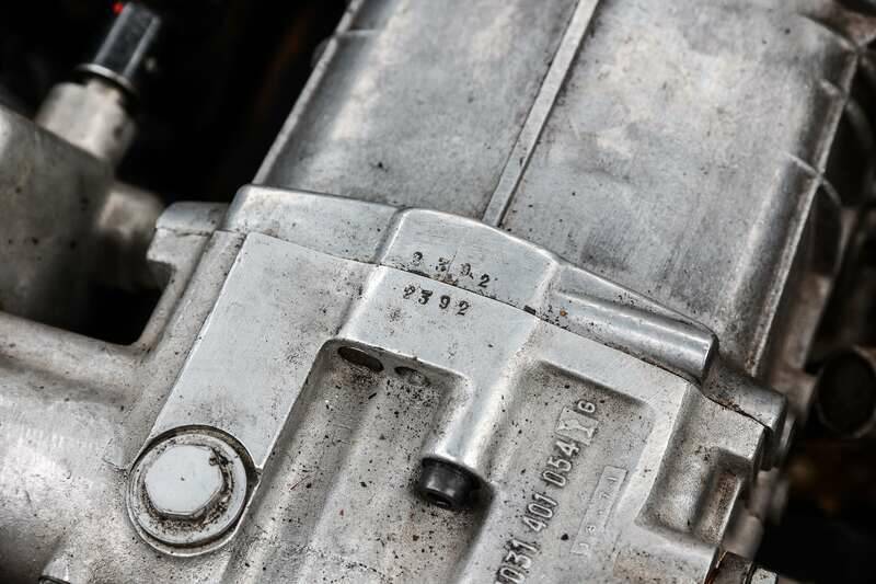 Bild 14/31 von De Tomaso Pantera (1971)