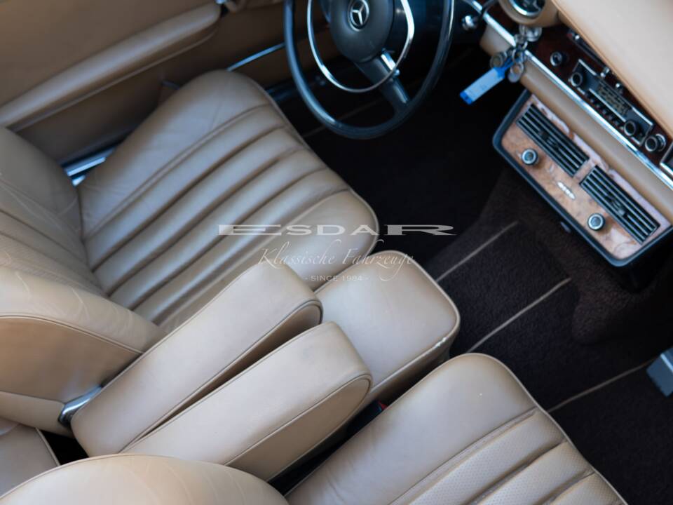 Bild 23/37 von Mercedes-Benz 280 SE (1969)