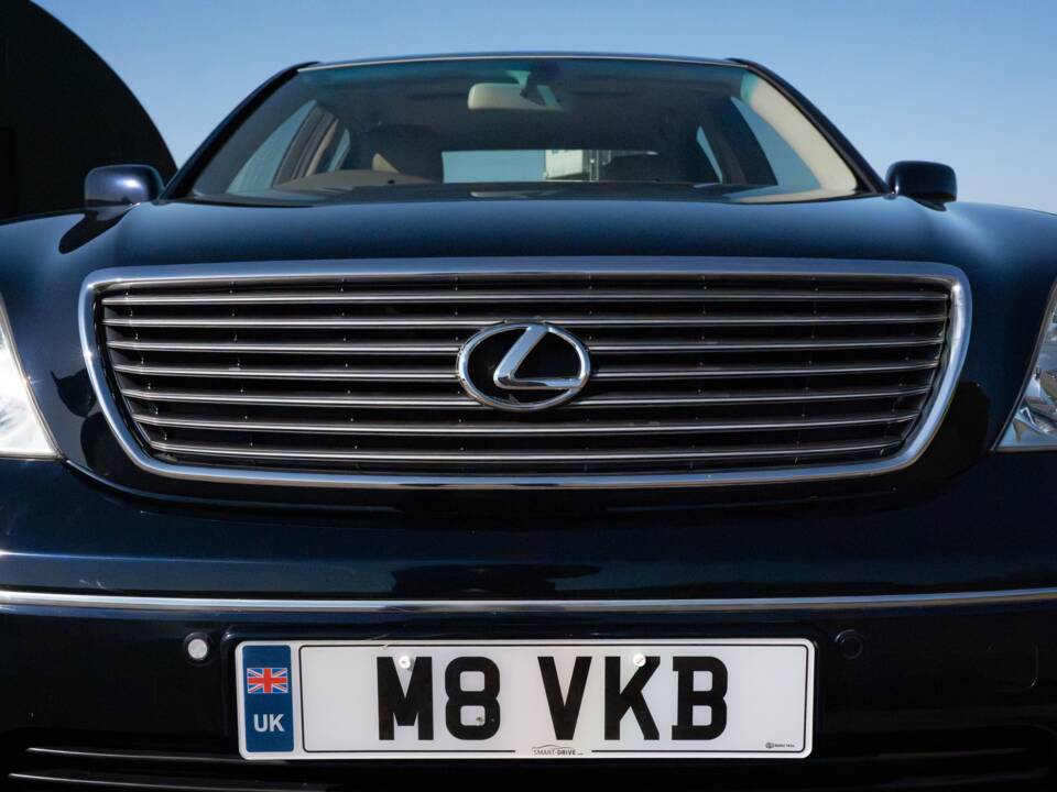 Afbeelding 18/50 van Lexus LS 430 (2002)