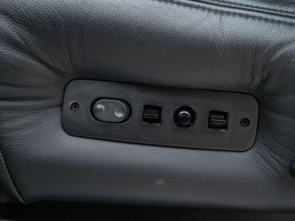 Image 39/50 of GMC Sierra 1500 (1990)