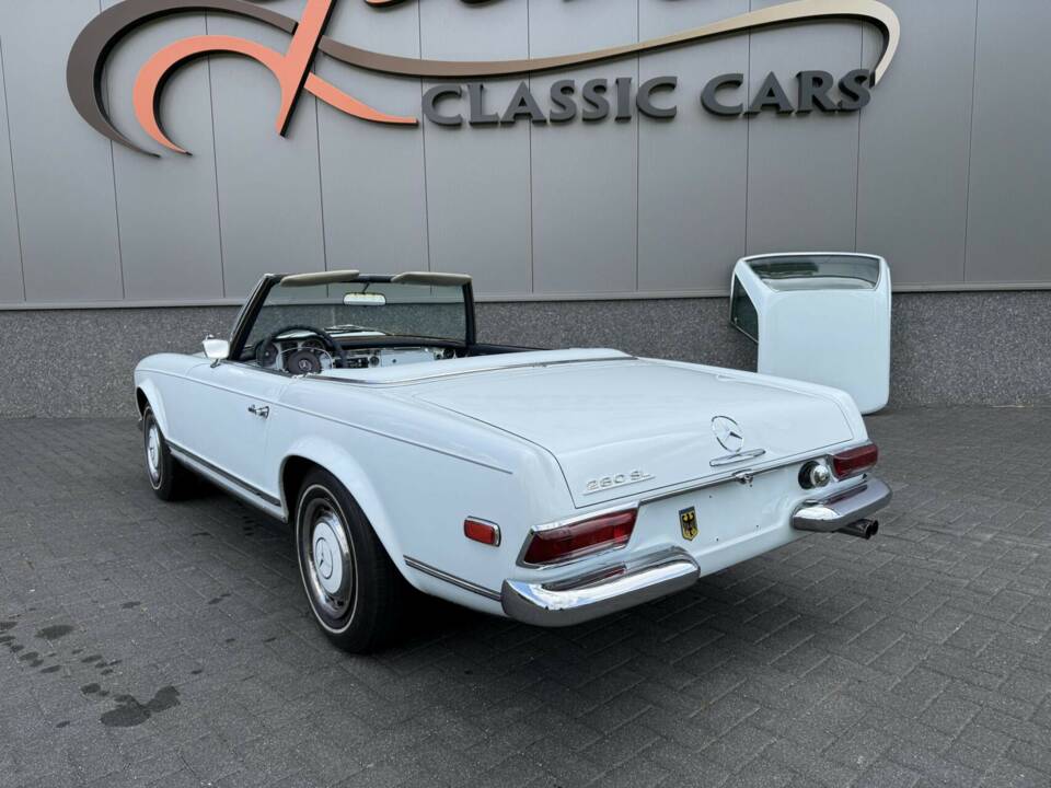 Image 7/50 of Mercedes-Benz 280 SL (1968)
