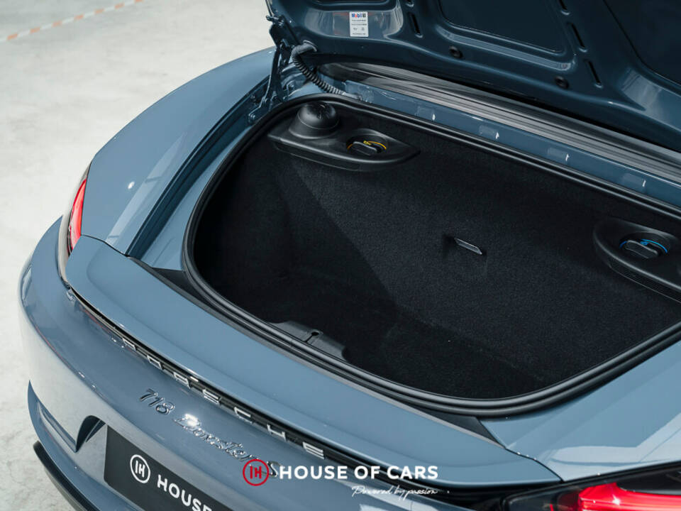 Image 13/22 of Porsche 718 Boxster S (2017)