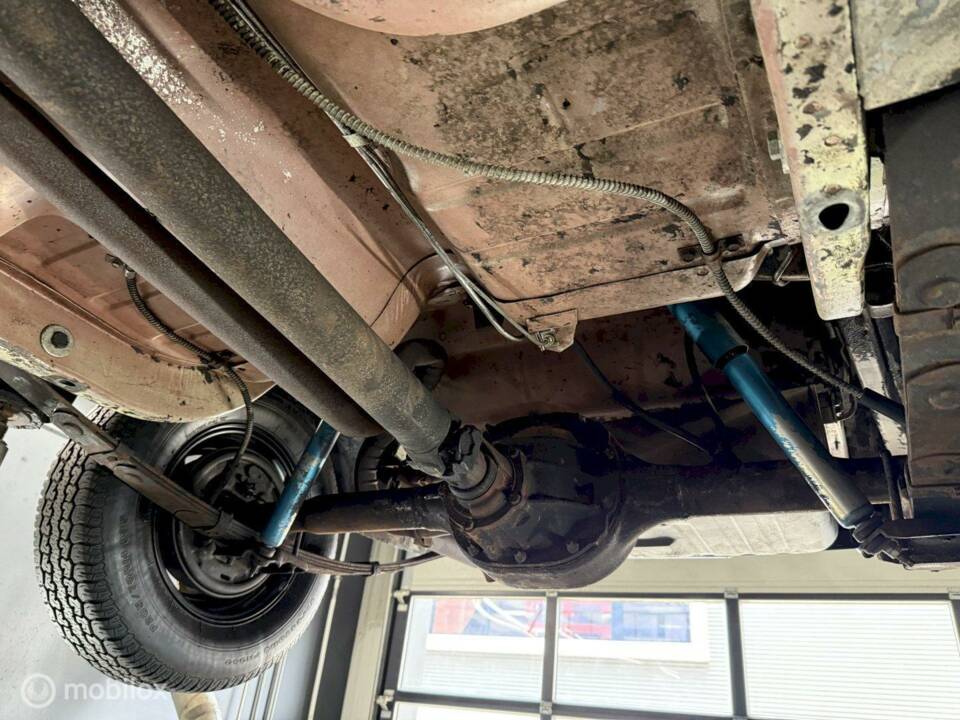 Bild 25/31 von Ford Mustang 390 GTA (1966)