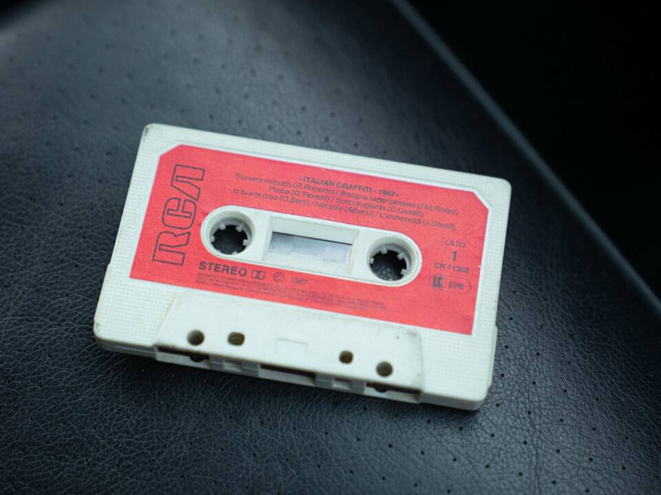 Bild 38/50 von Porsche 911 Carrera 3.2 (1989)