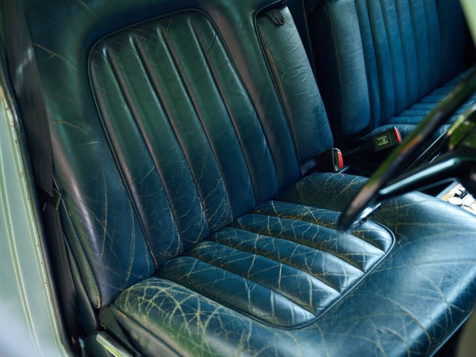 Image 42/46 of Rolls-Royce Silver Shadow I (1974)
