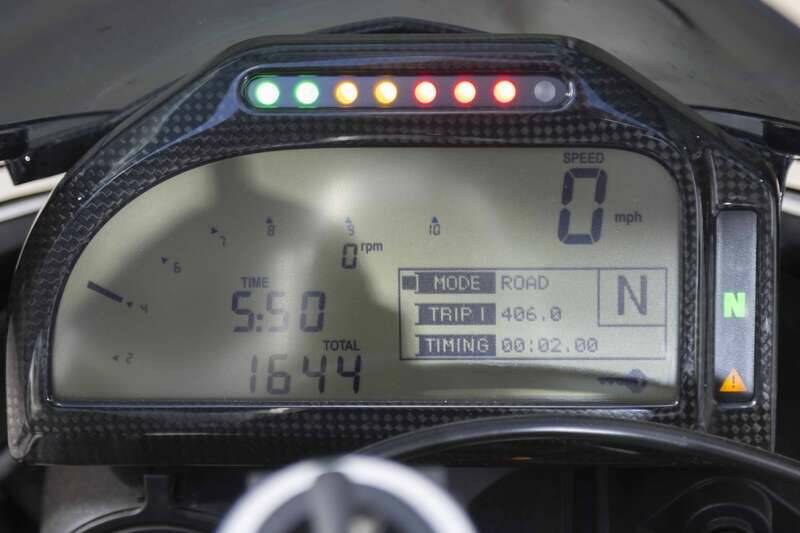 Image 27/47 of BMW HP2 Sport (2010)