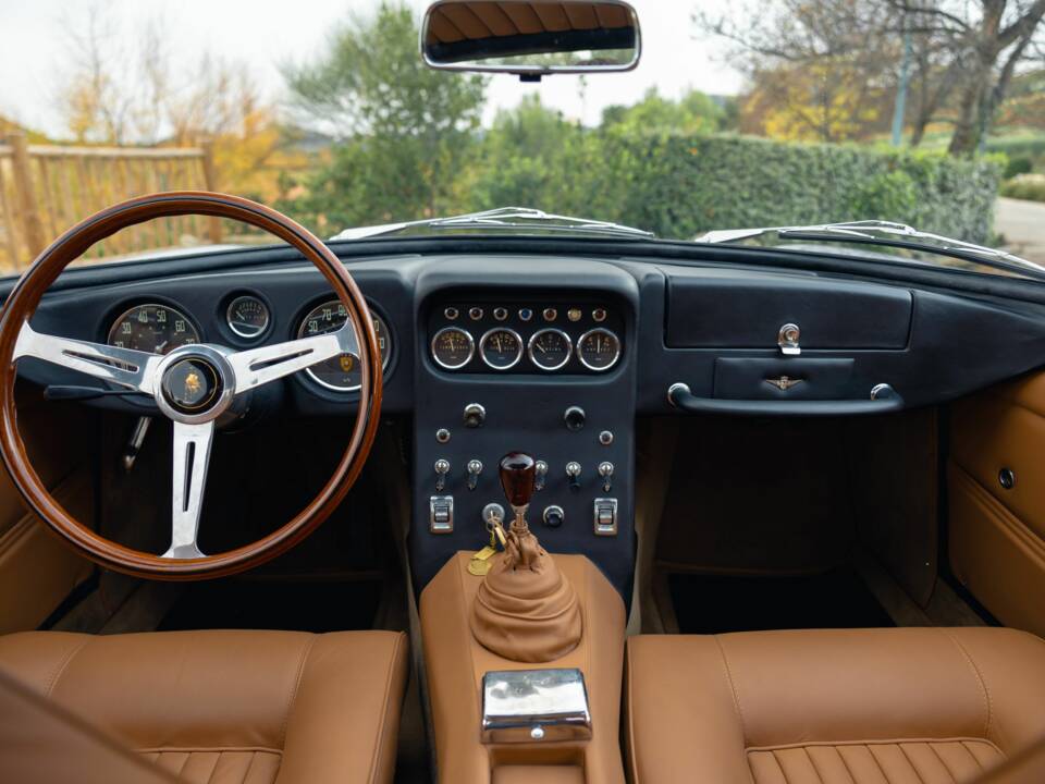 Image 8/10 of Lamborghini 350 GT (1966)