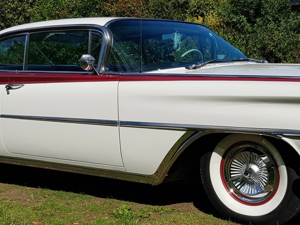 Imagen 1/30 de Oldsmobile 98 Holiday SceniCoupe (1959)