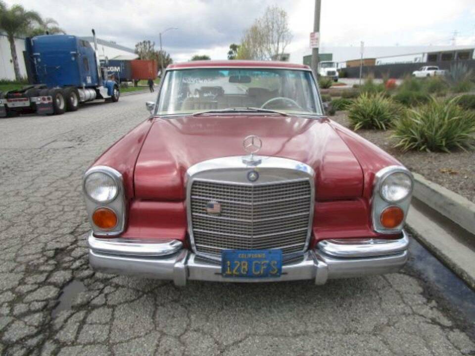 Image 2/36 de Mercedes-Benz 600 (1969)