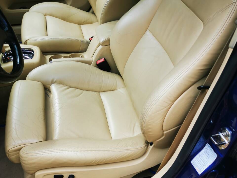 Image 8/18 of Volkswagen Passat 4.0 W8 (2003)