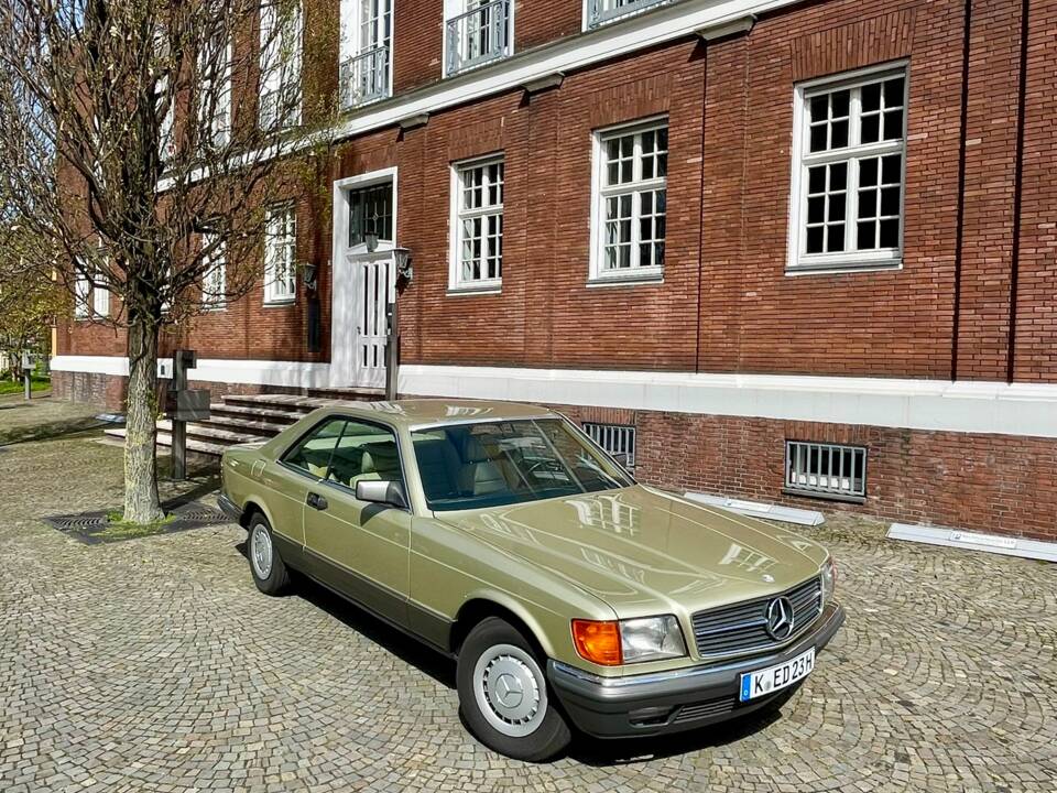 Bild 4/65 von Mercedes-Benz 380 SEC (1983)