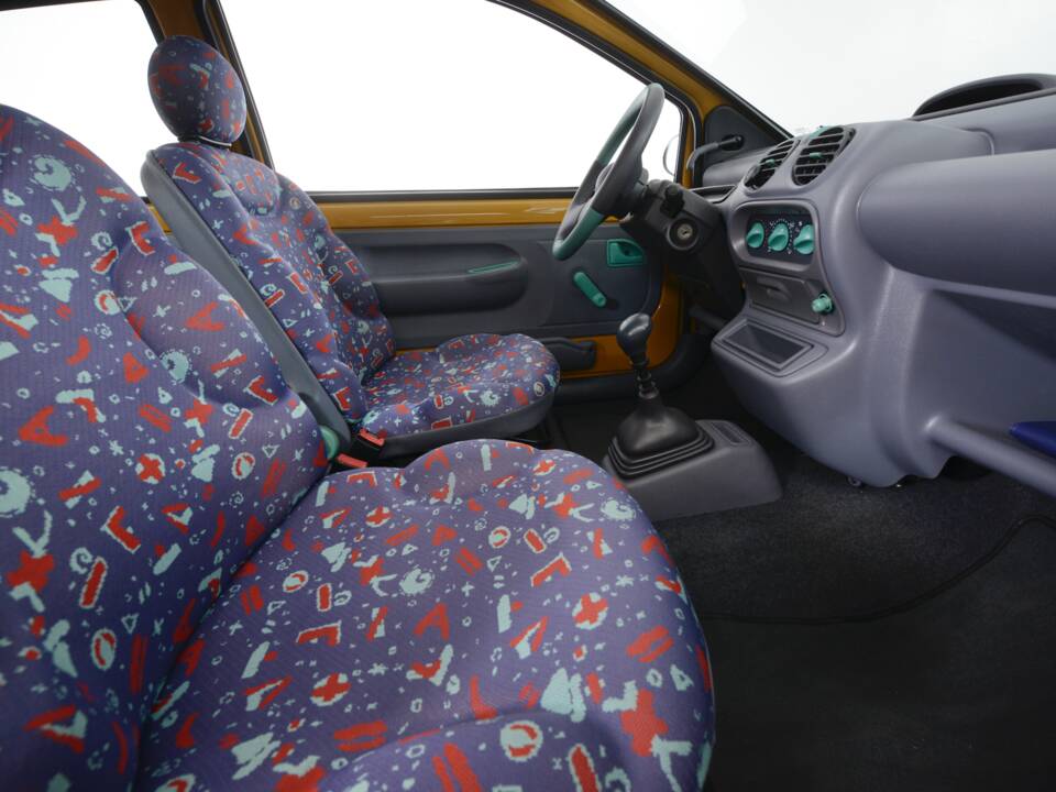 Immagine 23/30 di Renault Twingo (1993)