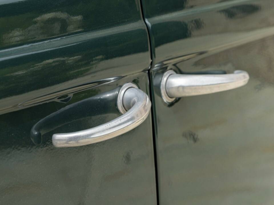 Image 31/50 of Lancia Ardea (1949)