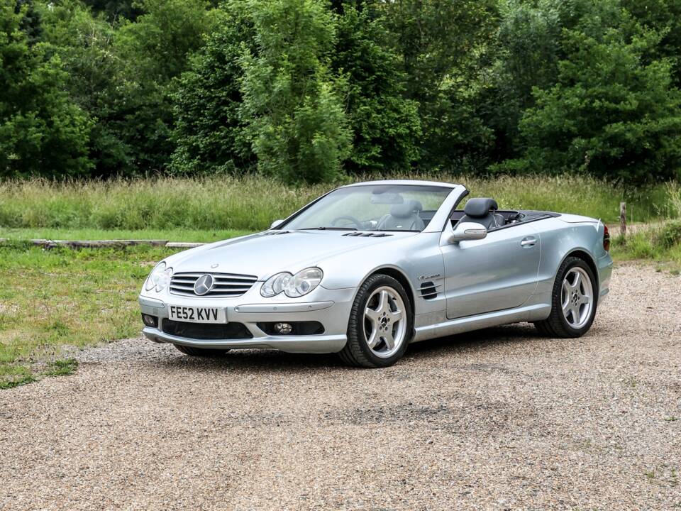 Afbeelding 36/40 van Mercedes-Benz SL 55 AMG (2003)