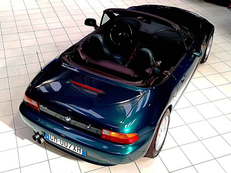 Image 12/43 of BMW Z3 1.9 (1997)