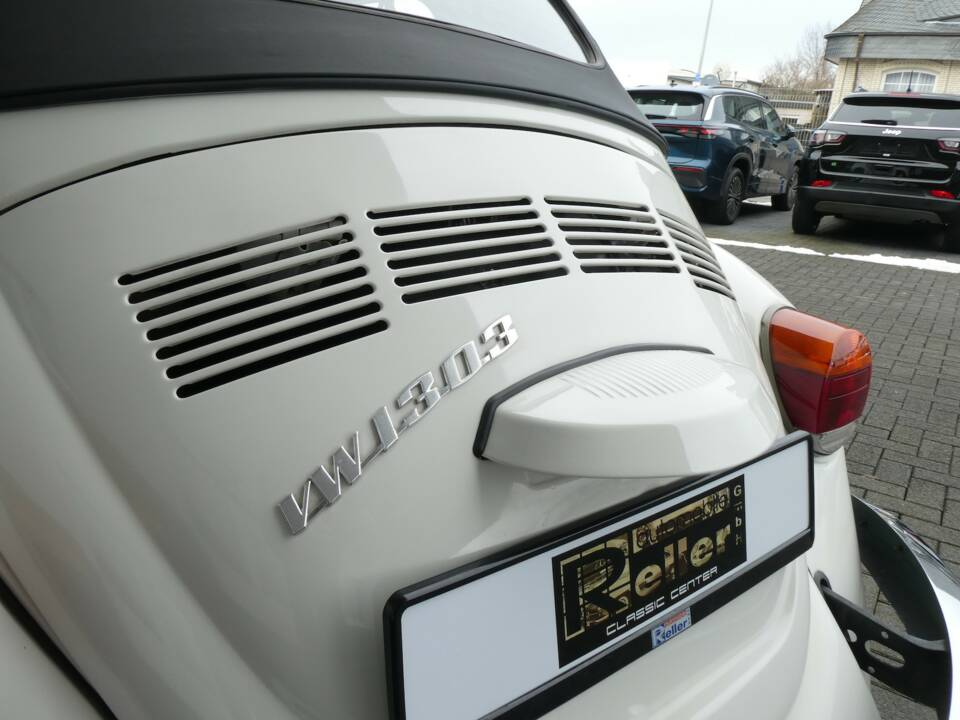 Immagine 21/22 di Volkswagen Käfer 1303 (1979)