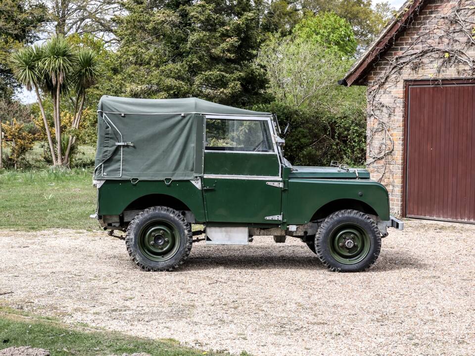 Image 16/34 of Land Rover 86 (1953)