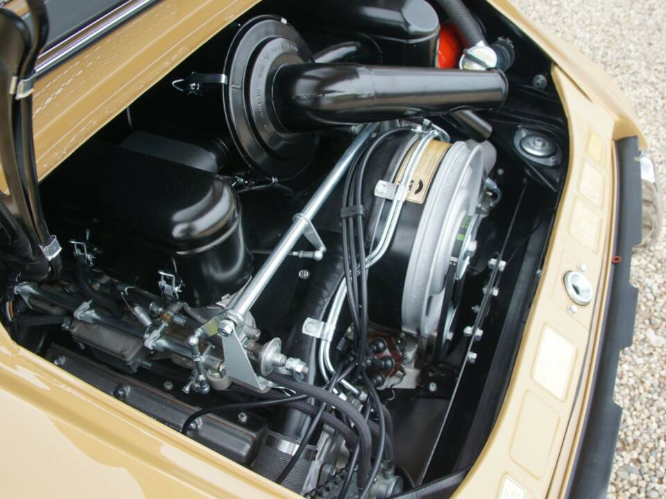 Immagine 35/50 di Porsche 911 2.0 (1965)
