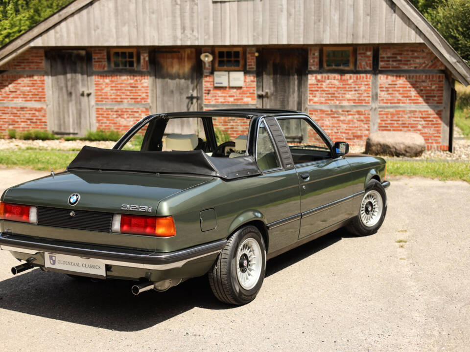 Immagine 7/63 di BMW 323i Baur TC (1979)