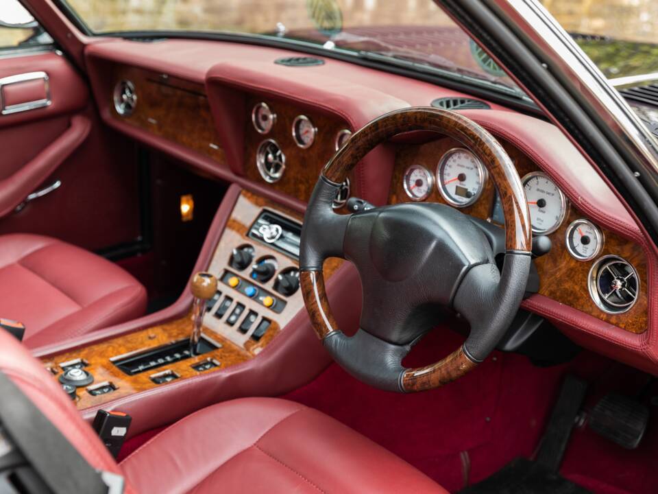 Bild 25/42 von Jensen Interceptor SP (1973)