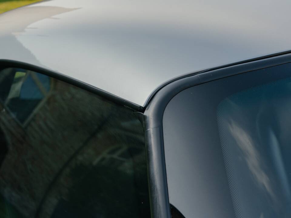 Image 75/185 of BMW Z8 (2001)