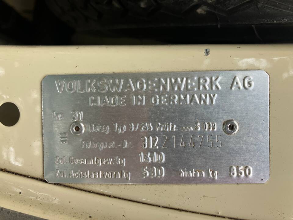 Image 15/34 of Volkswagen 1600 (1972)
