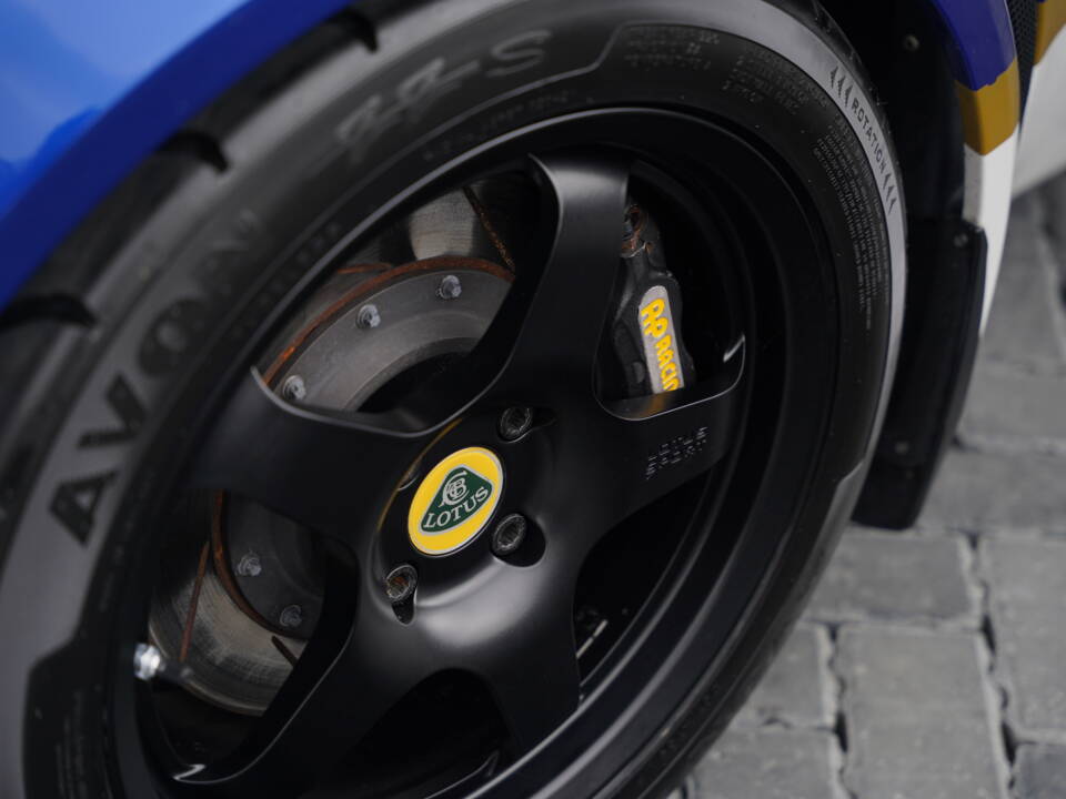 Image 24/50 of Lotus Exige S 240 (2008)