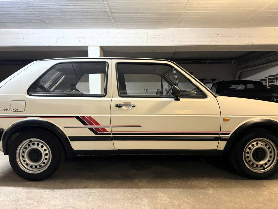 Image 13/22 of Volkswagen Golf Mk II 1.3 (1987)