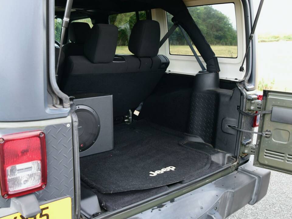 Bild 49/50 von Jeep Wrangler 2.8 CRD (2015)
