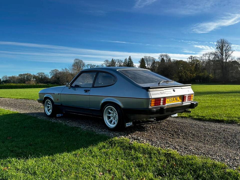 Bild 12/70 von Ford Capri 2,8i (1986)