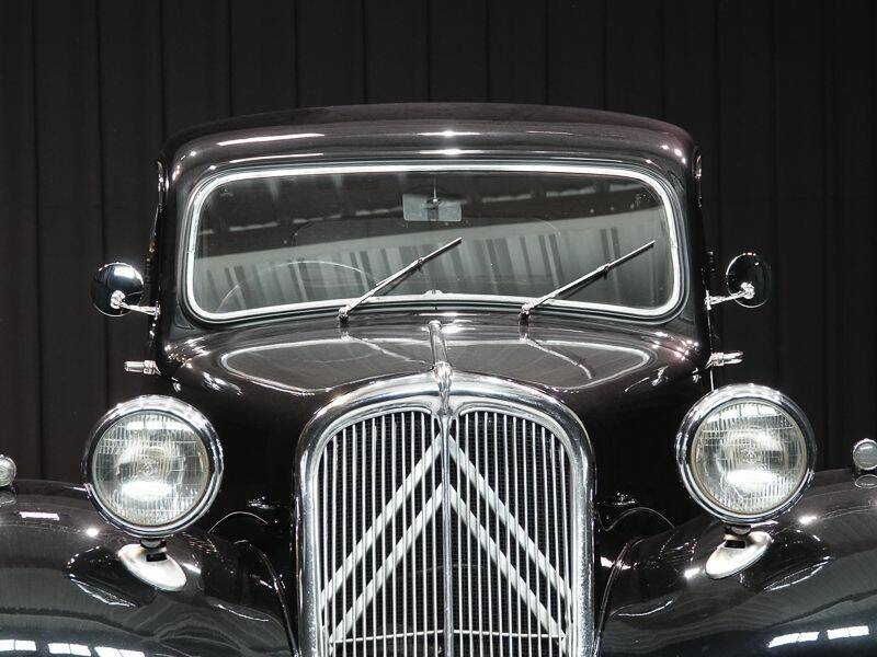 Bild 10/15 von Citroën Traction Avant 11 BL (1947)