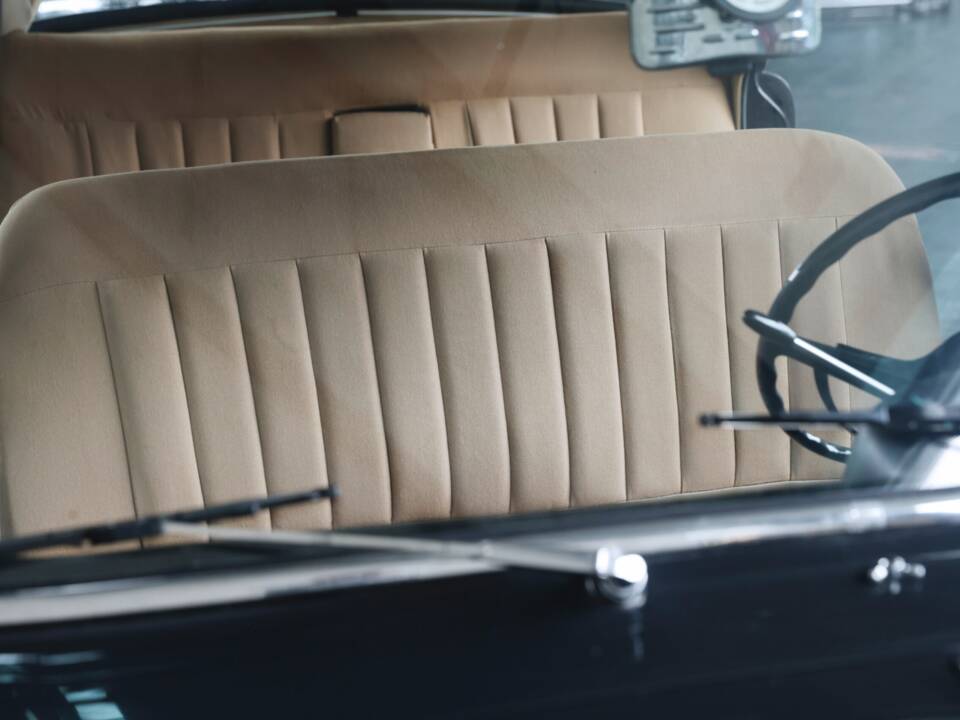 Image 28/50 of Lancia Flavia 1800 (1965)