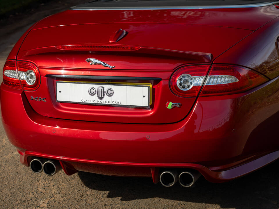 Immagine 13/14 di Jaguar XKR-S (2014)